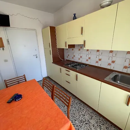 Depa - Monolocale Vicino Al Mare - Agenzia Cocal 公寓 *