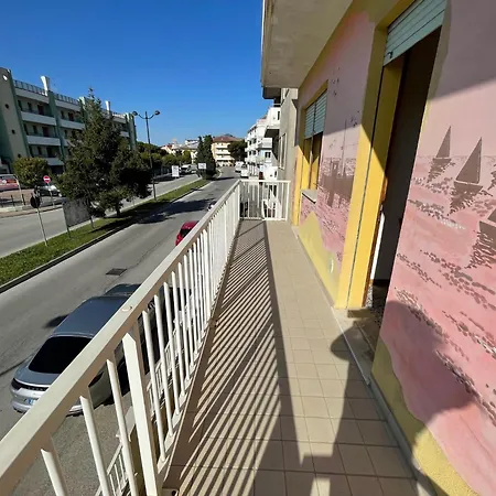 Depa - Monolocale Vicino Al Mare - Agenzia Cocal 卡奥莱